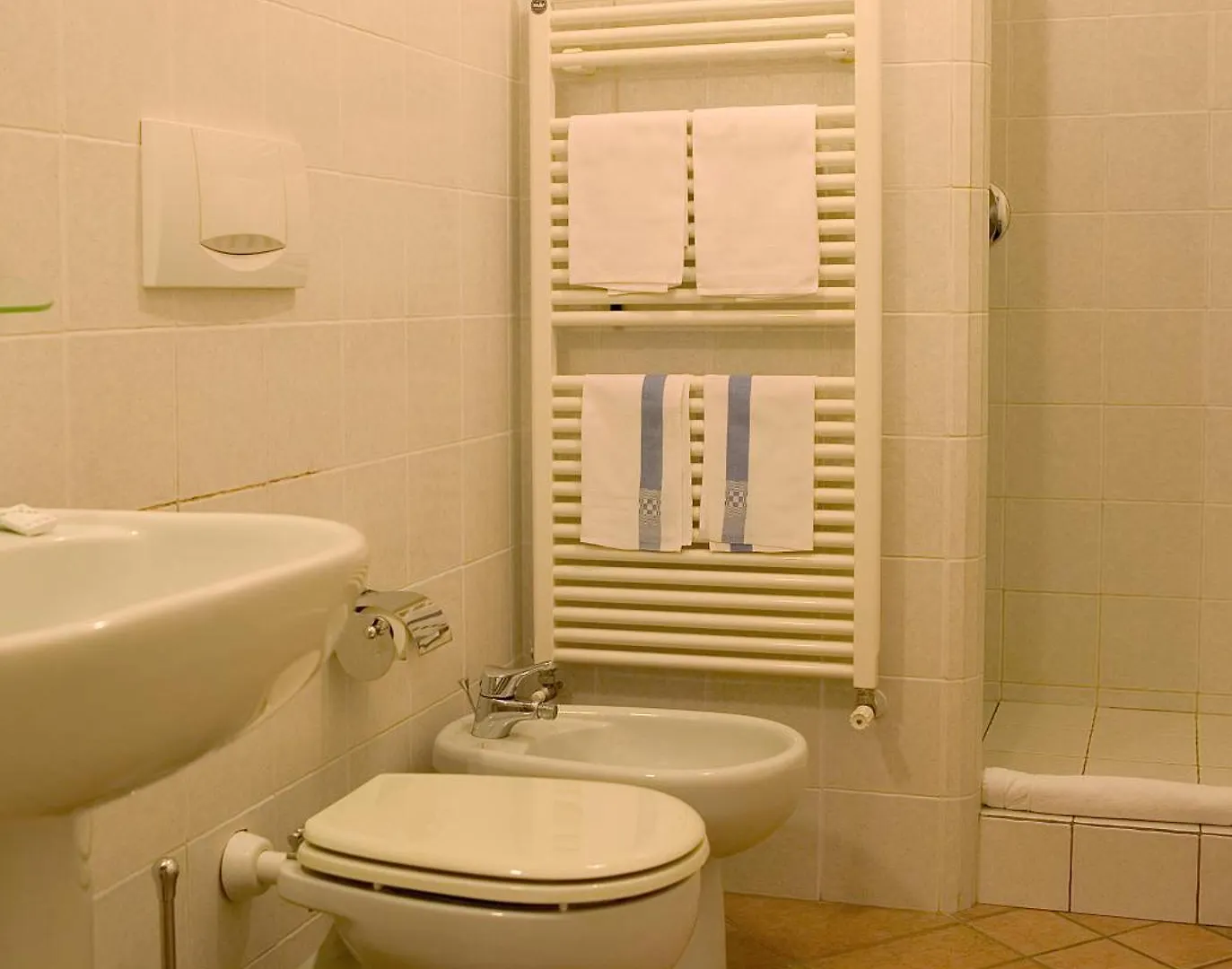 Albergo Milano Varenna Hotel
